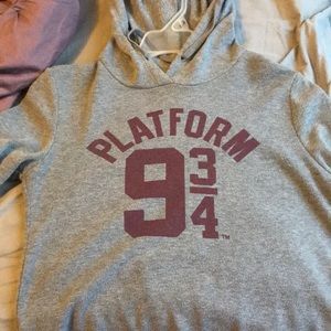 crop top hoodie good condition